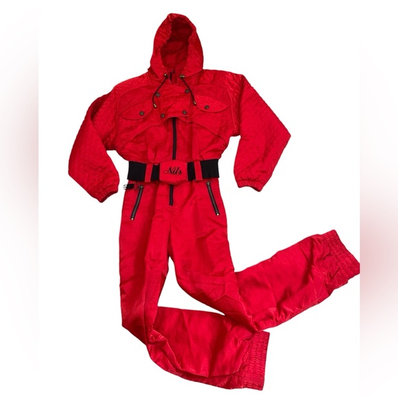 Rare vintage red Nils skiwear hooded snowsuit - Picture 2 of 9